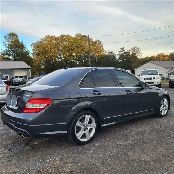 Mercedes-Benz C-Class C300 4MATIC Sport Sedan 2011 Mercedes-Benz C-Class C300 4MATIC Sport Sedan 2011