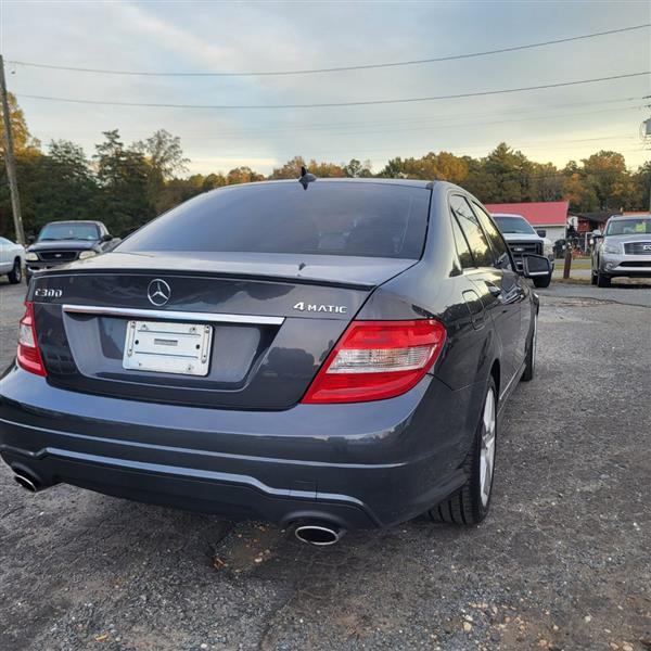 Mercedes-Benz C-Class C300 4MATIC Sport Sedan 2011 Mercedes-Benz C-Class C300 4MATIC Sport Sedan 2011