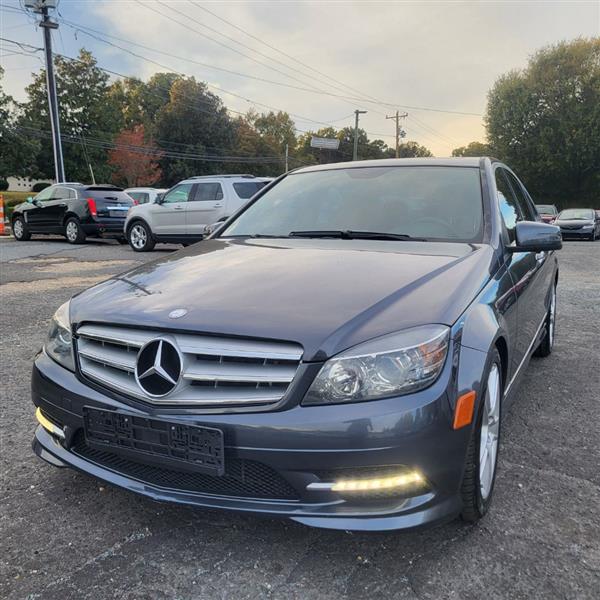 Mercedes-Benz C-Class C300 4MATIC Sport Sedan 2011 Mercedes-Benz C-Class C300 4MATIC Sport Sedan 2011