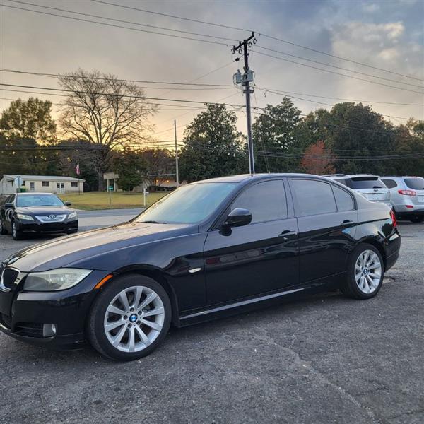 BMW 3-Series 328i SA 2011 BMW 3-Series 328i SA 2011