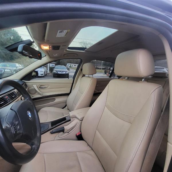 BMW 3-Series 328i SA 2011 BMW 3-Series 328i SA 2011