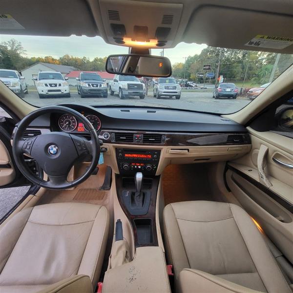 BMW 3-Series 328i SA 2011 BMW 3-Series 328i SA 2011