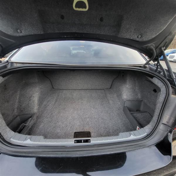 BMW 3-Series 328i SA 2011 BMW 3-Series 328i SA 2011