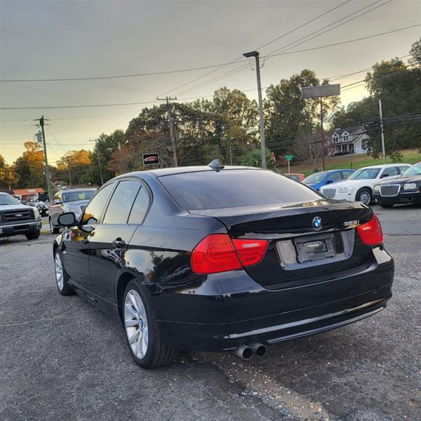 BMW 3-Series 328i SA 2011 BMW 3-Series 328i SA 2011