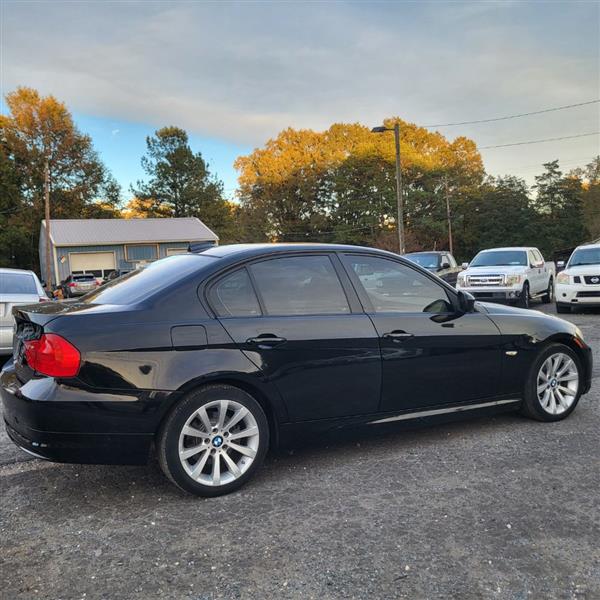 BMW 3-Series 328i SA 2011 BMW 3-Series 328i SA 2011