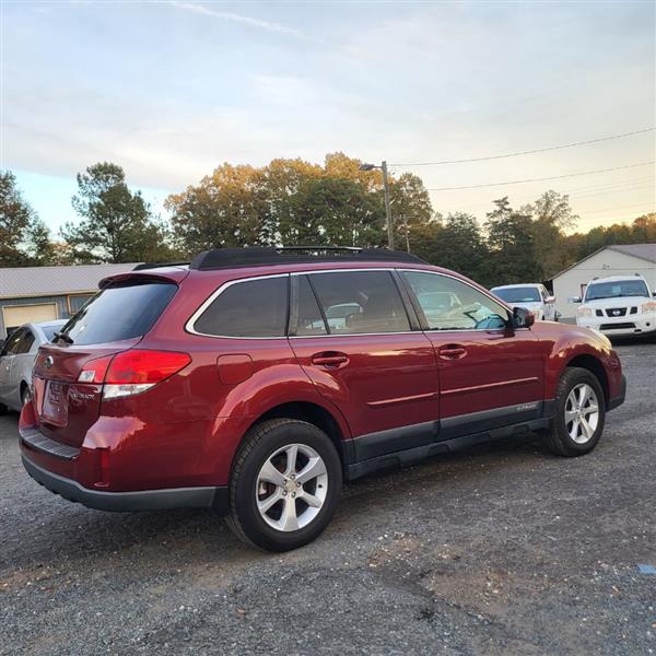 Subaru Outback 2.5i Premium 2013 Subaru Outback 2.5i Premium 2013
