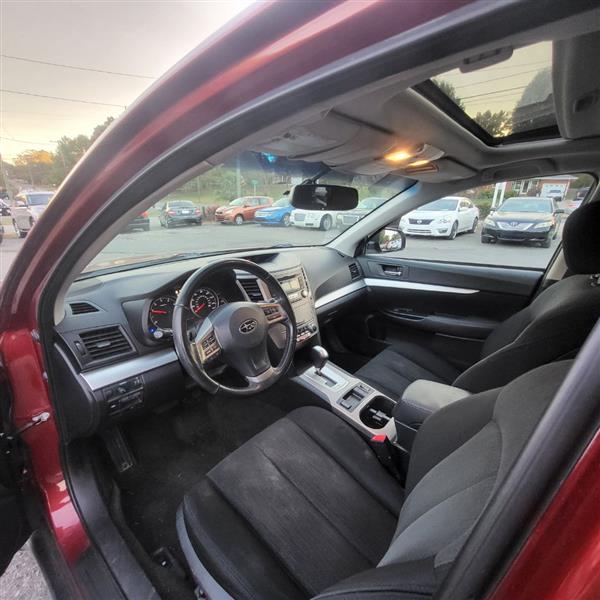 Subaru Outback 2.5i Premium 2013 Subaru Outback 2.5i Premium 2013