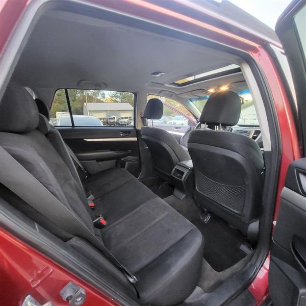 Subaru Outback 2.5i Premium 2013 Subaru Outback 2.5i Premium 2013