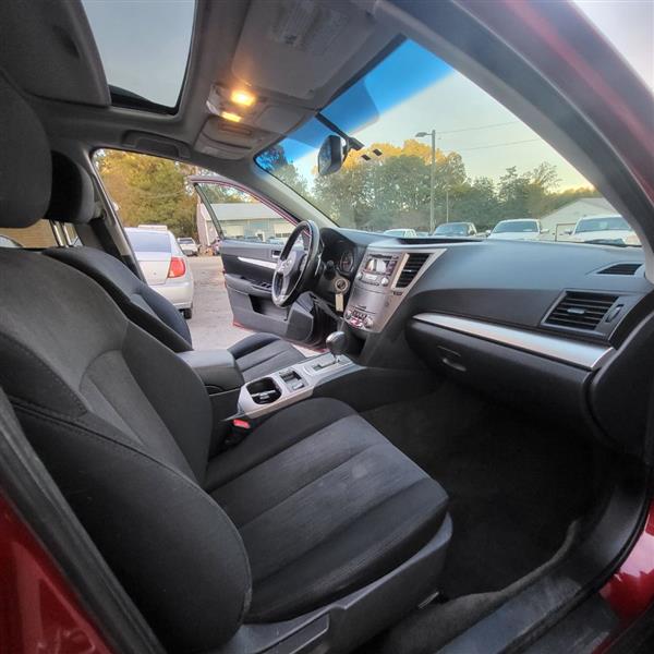 Subaru Outback 2.5i Premium 2013 Subaru Outback 2.5i Premium 2013