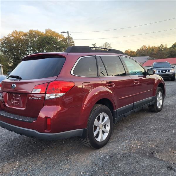 Subaru Outback 2.5i Premium 2013 Subaru Outback 2.5i Premium 2013