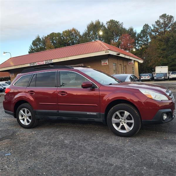 Subaru Outback 2.5i Premium 2013 Subaru Outback 2.5i Premium 2013