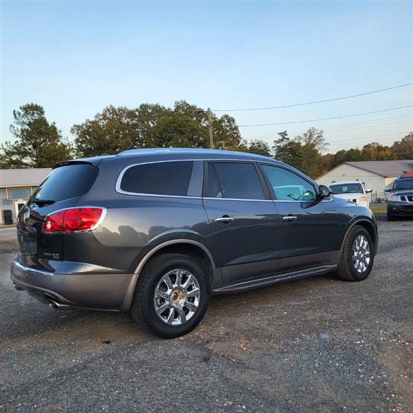 Buick Enclave CXL-2 AWD 2011 Buick Enclave CXL-2 AWD 2011