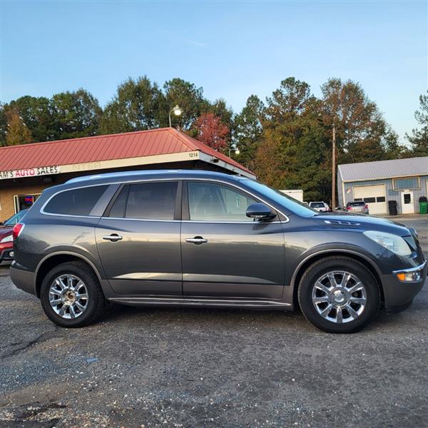 Buick Enclave CXL-2 AWD 2011 Buick Enclave CXL-2 AWD 2011