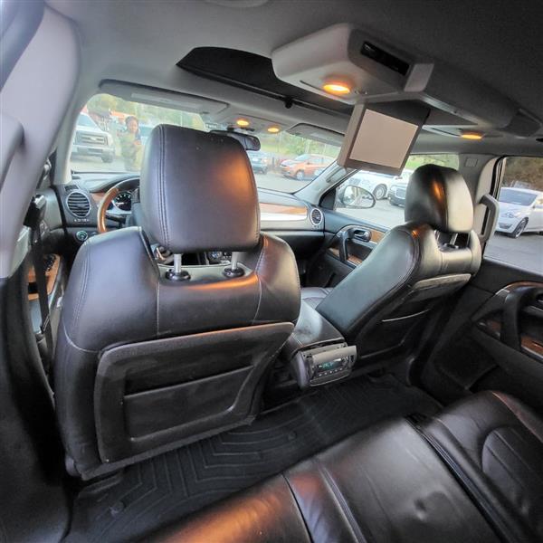Buick Enclave CXL-2 AWD 2011 Buick Enclave CXL-2 AWD 2011