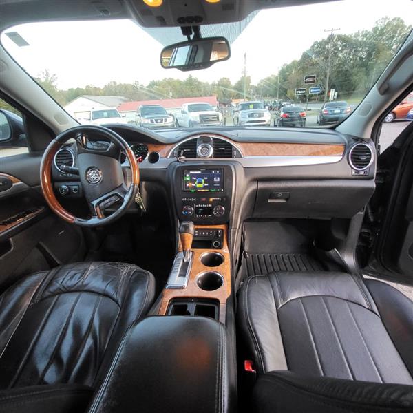 Buick Enclave CXL-2 AWD 2011 Buick Enclave CXL-2 AWD 2011