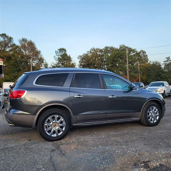 Buick Enclave CXL-2 AWD 2011 Buick Enclave CXL-2 AWD 2011
