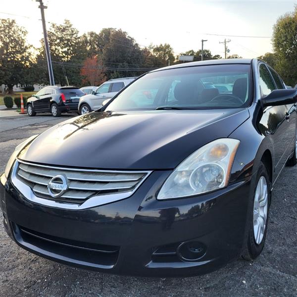 Nissan Altima 2.5 S 2010 Nissan Altima 2.5 S 2010