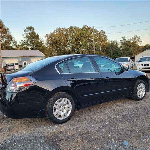 Nissan Altima 2.5 S 2010 Nissan Altima 2.5 S 2010