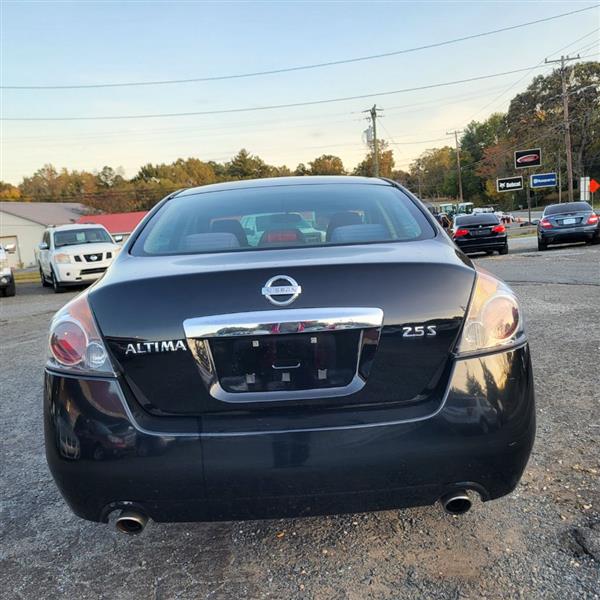 Nissan Altima 2.5 S 2010 Nissan Altima 2.5 S 2010