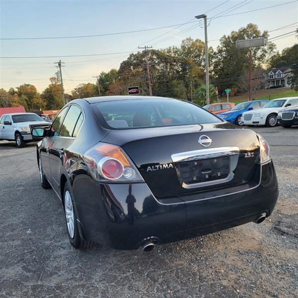 Nissan Altima 2.5 S 2010 Nissan Altima 2.5 S 2010
