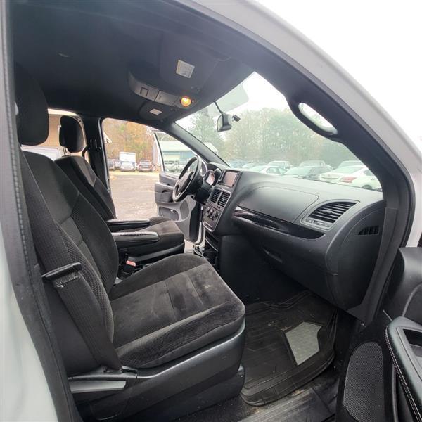 Dodge Grand Caravan SE 2018