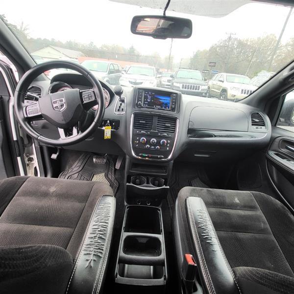 Dodge Grand Caravan SE 2018