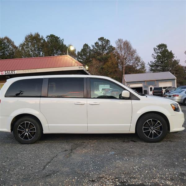 Dodge Grand Caravan SE 2018