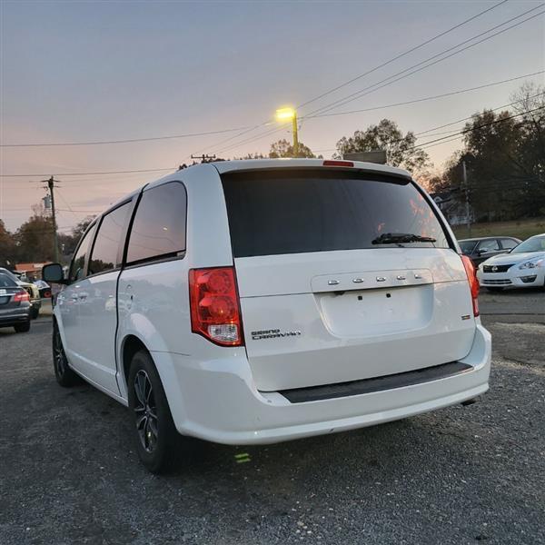 Dodge Grand Caravan SE 2018