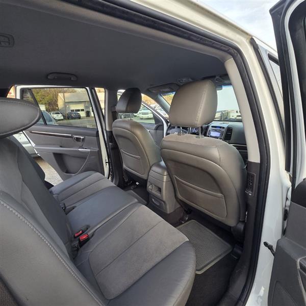 Hyundai Santa Fe SE 3.5 4WD 2011