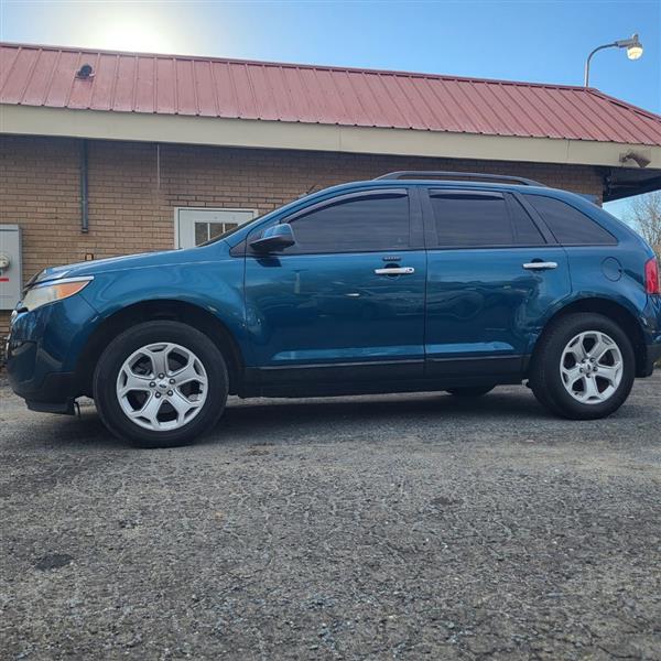 Ford Edge SEL FWD 2011