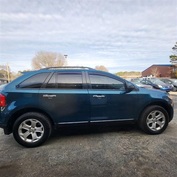 Ford Edge SEL FWD 2011