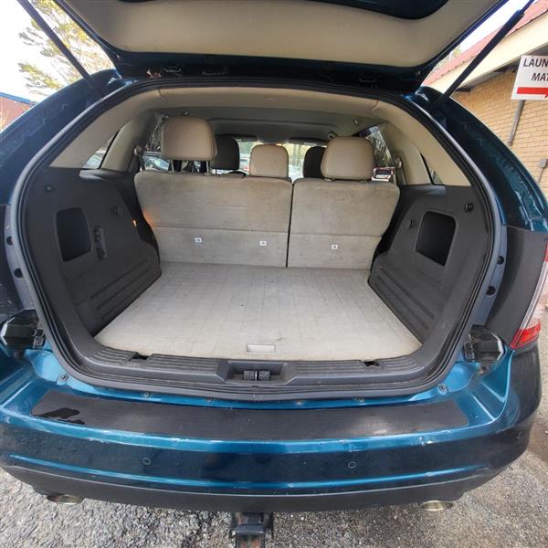 Ford Edge SEL FWD 2011