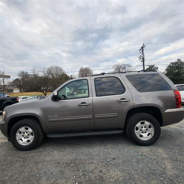 Chevrolet Tahoe LT 4WD 2011