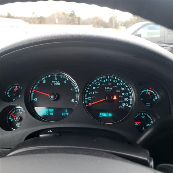 Chevrolet Tahoe LT 4WD 2011