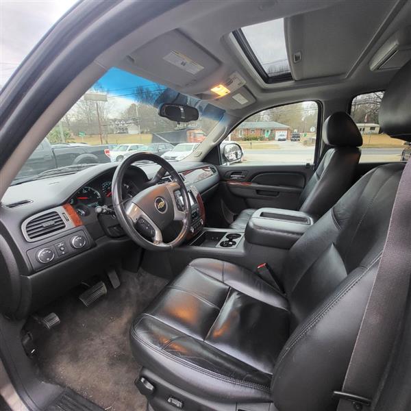 Chevrolet Tahoe LT 4WD 2011