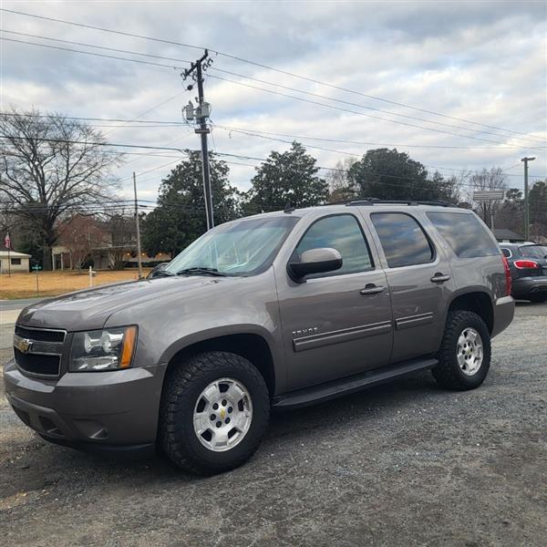 Chevrolet Tahoe LT 4WD 2011