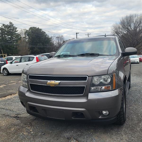 Chevrolet Tahoe LT 4WD 2011