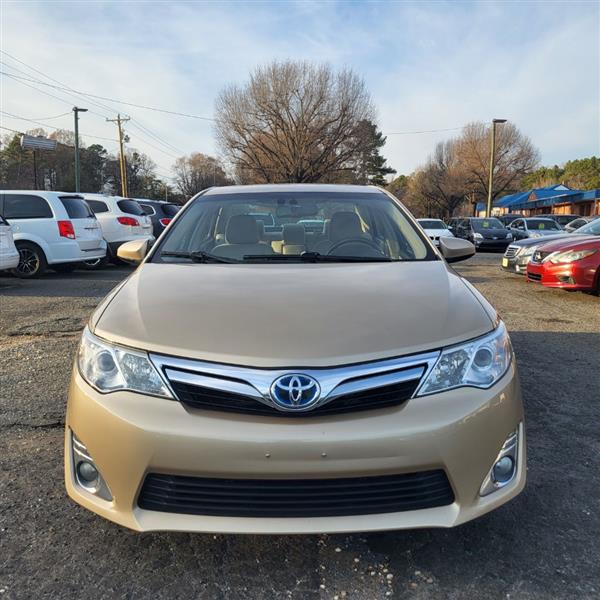 Toyota Camry Hybrid LE 2012