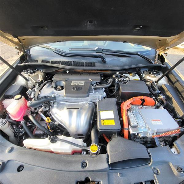 Toyota Camry Hybrid LE 2012