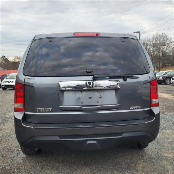 Honda Pilot LX 4WD 5-Spd AT 2013