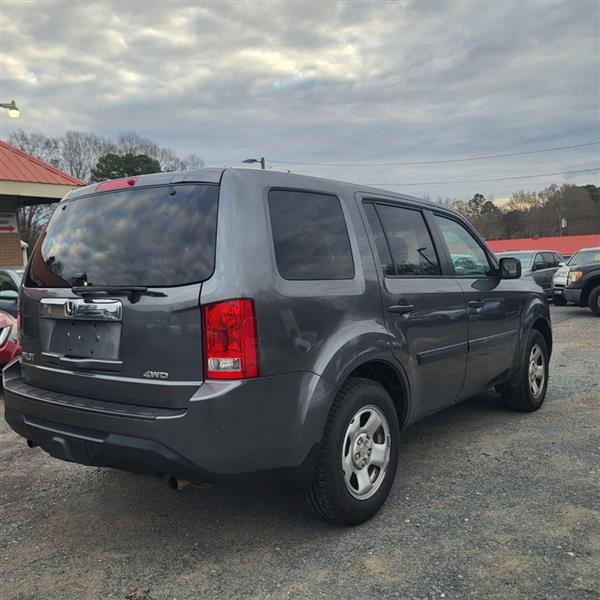 Honda Pilot LX 4WD 5-Spd AT 2013