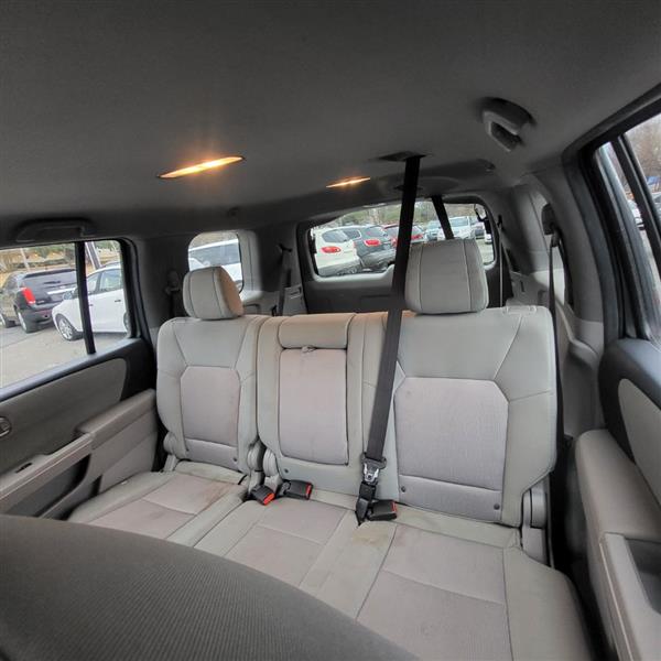 Honda Pilot LX 4WD 5-Spd AT 2013