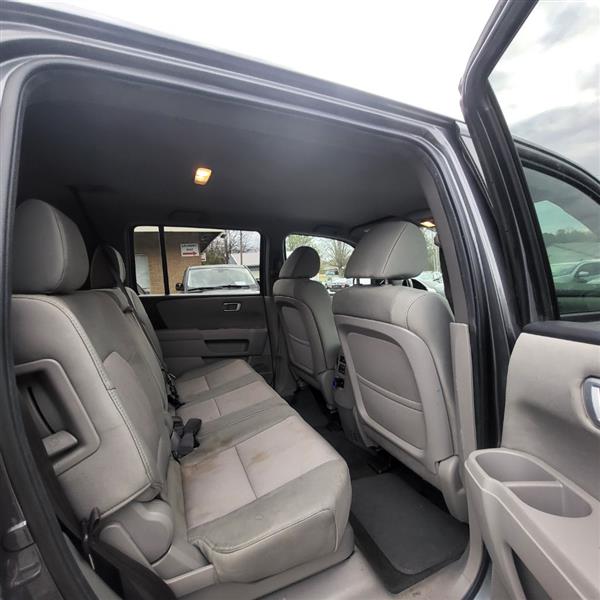 Honda Pilot LX 4WD 5-Spd AT 2013