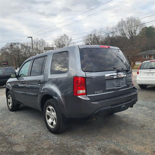 Honda Pilot LX 4WD 5-Spd AT 2013
