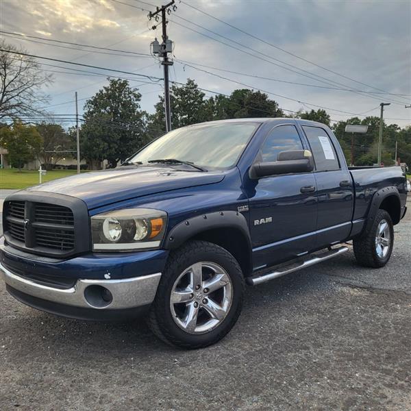 Dodge Ram 1500 SLT Quad Cab 4WD 2008