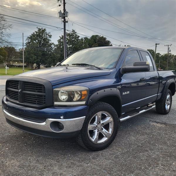 Dodge Ram 1500 SLT Quad Cab 4WD 2008