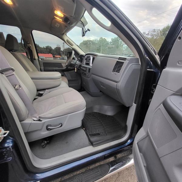 Dodge Ram 1500 SLT Quad Cab 4WD 2008