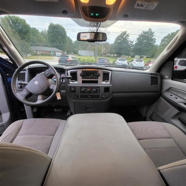 Dodge Ram 1500 SLT Quad Cab 4WD 2008