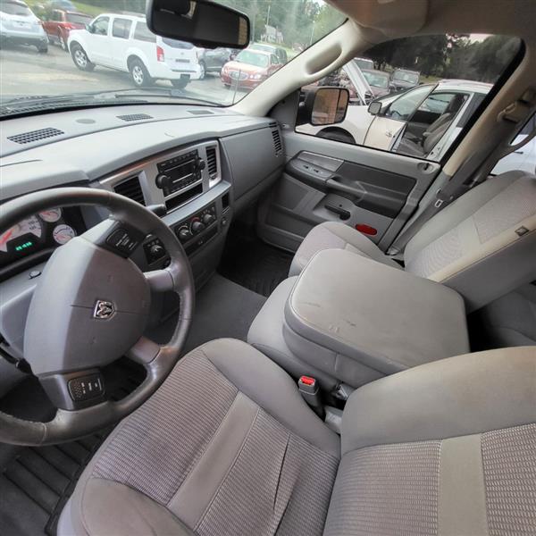 Dodge Ram 1500 SLT Quad Cab 4WD 2008