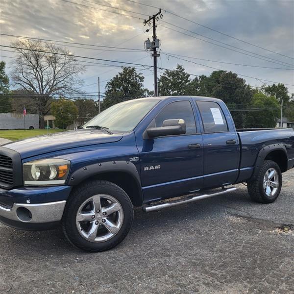 Dodge Ram 1500 SLT Quad Cab 4WD 2008